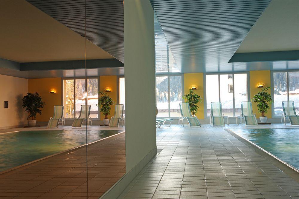Hotel Central Sporthotel Davos 4*